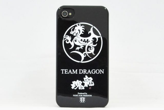 TEAM DRAGON iPhone4カバー FFF様